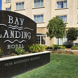 Bay Landing Hotel